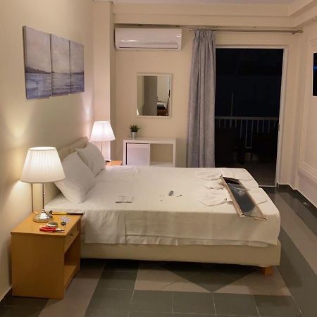 Dina Apartment Athen Eksteriør billede